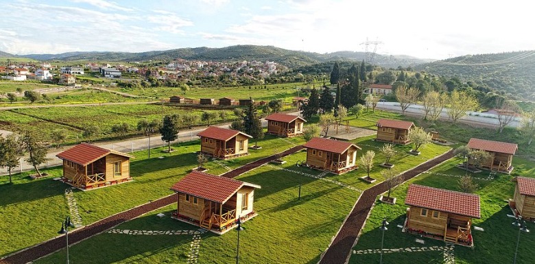 Urla Bademler Köyü: Doğal Yaşamla İç İçe Bir Ege Mucizesi
