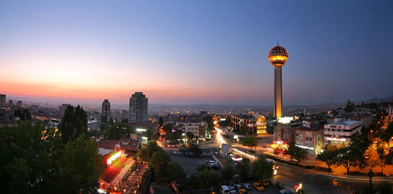 Ankara’da Gayrimenkul Ne Zaman Alınır, Ne Zaman Satılır?
