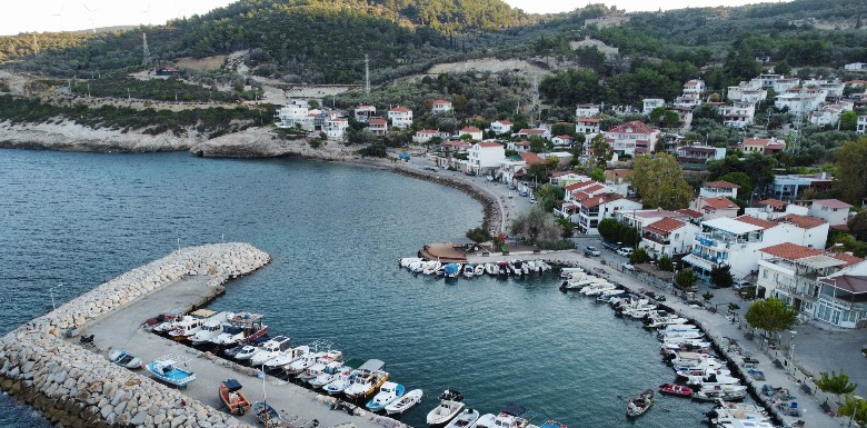 Karaburun’da Mevsim Değişimi ve Doğanın Renkleri