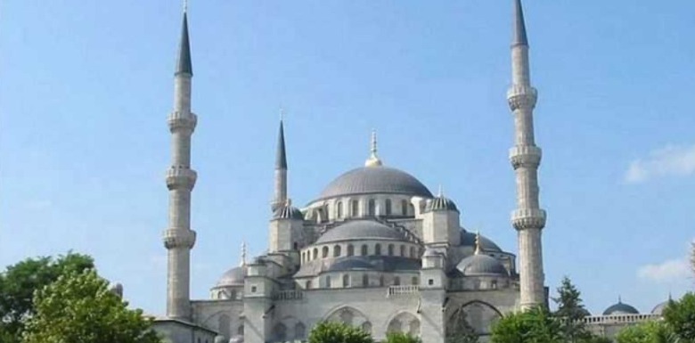 Dualarımızda buluşmak dileğiyle, Hayırlı kandiller...