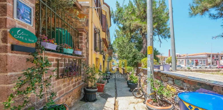 Ayvalık’ta Tarihi Butik Otel Fırsatı