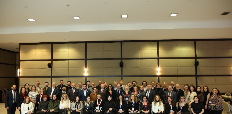 RE/MAX ABC Ataşehir: Modern Yaşamın Kalbi'nde Emlak Uzmanınız