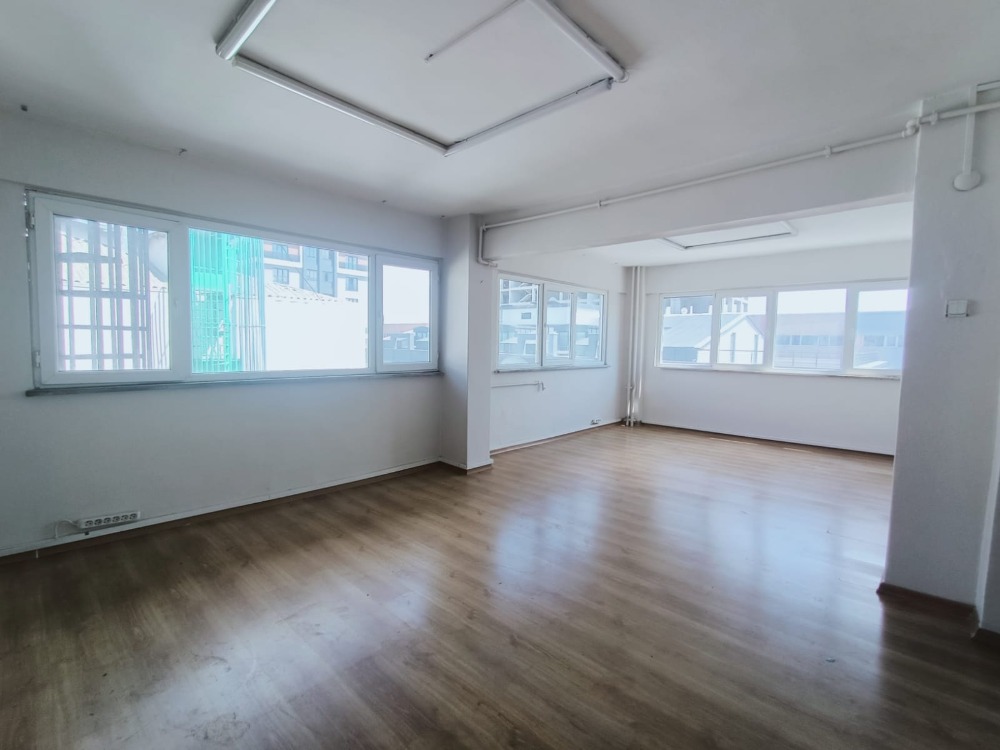 KİRALIK TEMİZ OFİS, 1+1, NUMUNEBAĞI CAD.DE ASANSÖRLÜ İŞHANI