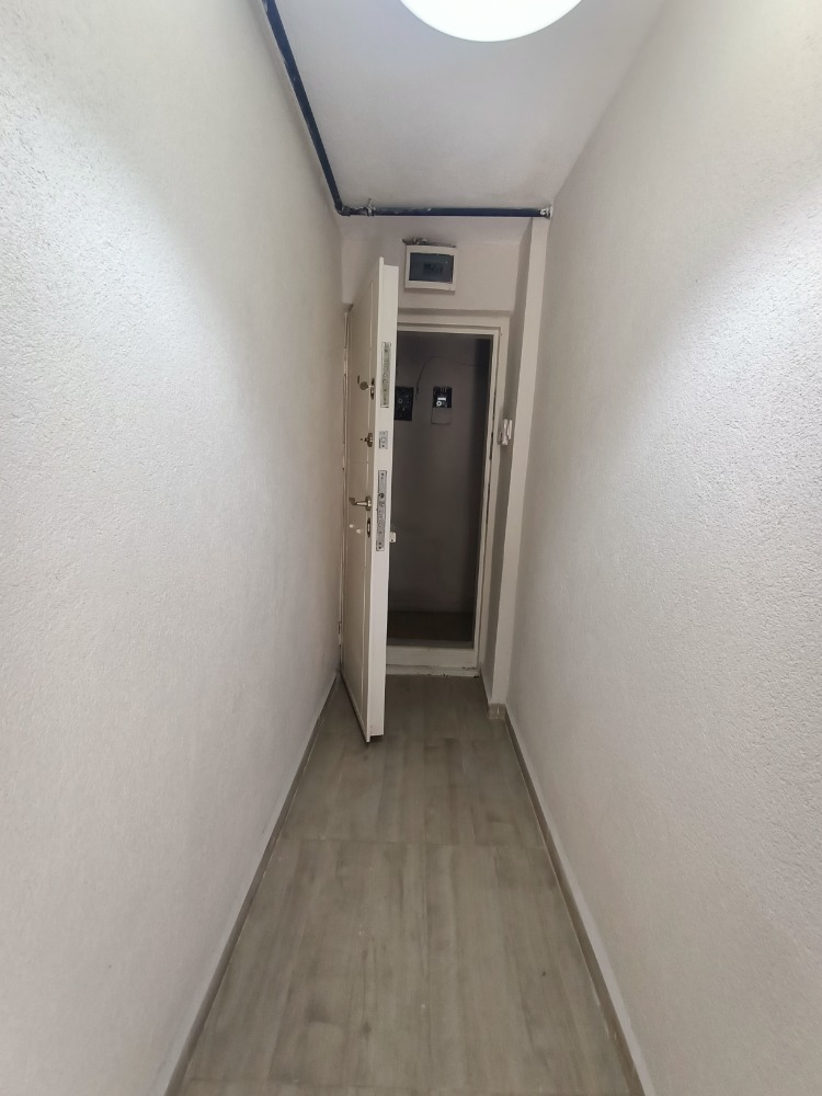 ORTAKÖY-DEREBOYU, MERKEZE YAKIN YENİ KİRALIK 1+1 BÜYÜK BAHÇELİ DAİRE