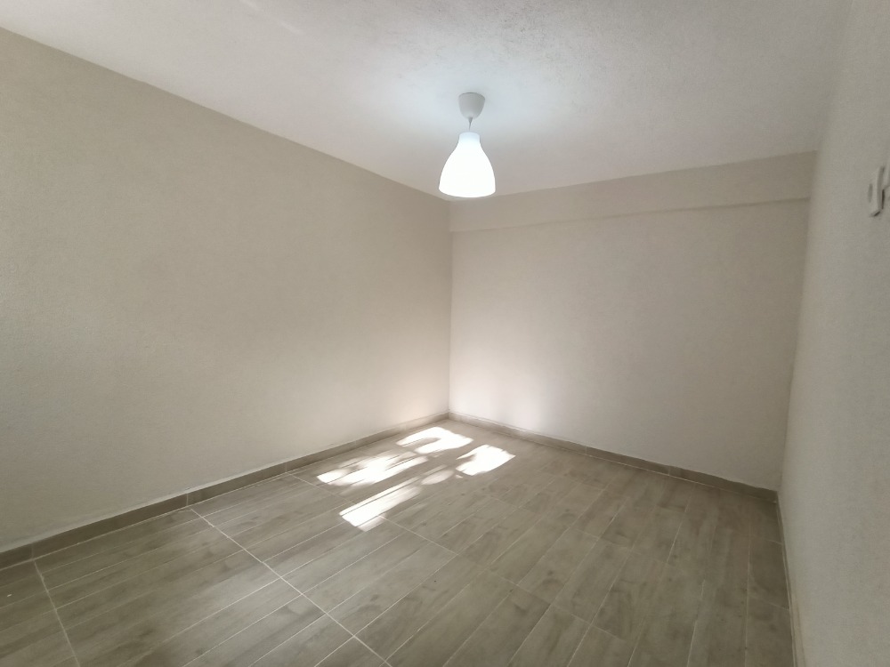 ORTAKÖY-DEREBOYU, MERKEZE YAKIN YENİ KİRALIK 1+1 BÜYÜK BAHÇELİ DAİRE