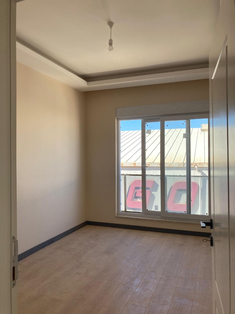 ALTINTAŞ OTURUMA HAZIR SİTE İÇİ 1+1 SATILIK DAİRE