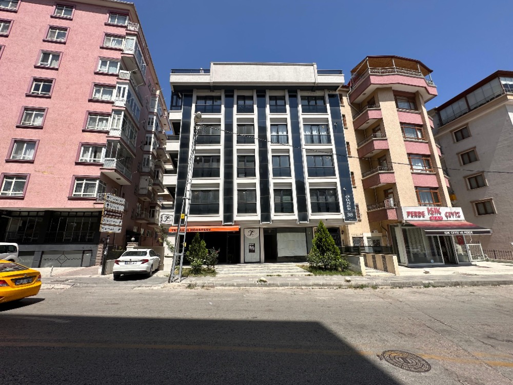 ÇANKAYA CEBECİ YAKINI, DUMLUPINAR CAD. ÜZERİNDE KİRALIK DÜKKAN