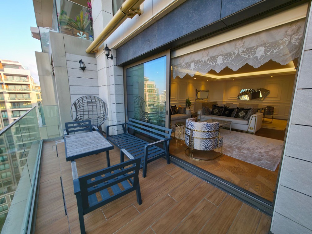 Büyükyalı Fişekhane’de Kiralık 3.5+1 – Deniz ve Havuz Manzaralı