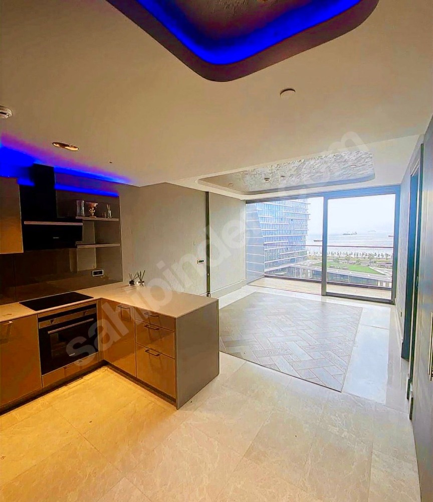 Yedi Mavi’de Satılık 1+1 Deniz Manzaralı Daire | 88 m² Büyük Balkonlu Lüks Rezidans – Zeytinburnu