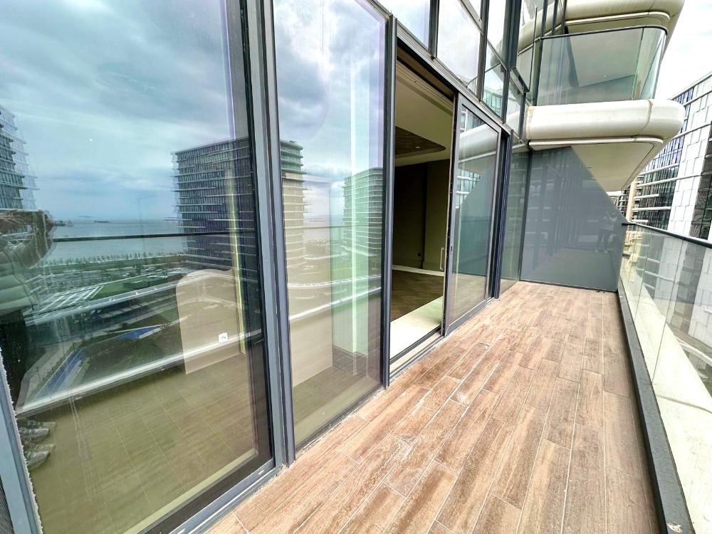 Yedi Mavi’de Satılık 3.5 +1 Deniz Manzaralı Daire | 175m² Büyük Balkonlu Lüks Rezidans – Zeytinburnu