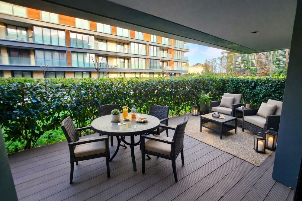 CER İSTANBUL TARİHİ SURLAR İÇİNDE 3+1 ÖZEL BAHÇELİ FULL EŞYALI