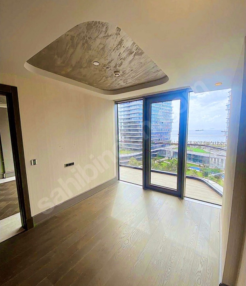 Yedi Mavi’de Satılık 1+1 Deniz Manzaralı Daire | 88 m² Büyük Balkonlu Lüks Rezidans – Zeytinburnu