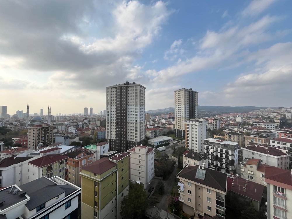 KARTAL SOĞANLIK GÜMÜŞPINAR’DA KİRALIK 4+2 DAİRE – YEŞİLKONAK SİTESİ