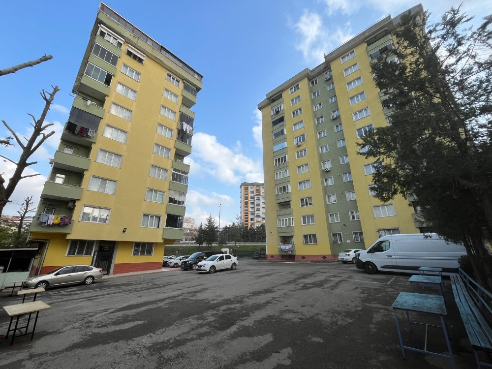 KARTAL SOĞANLIK GÜMÜŞPINAR’DA KİRALIK 4+2 DAİRE – YEŞİLKONAK SİTESİ