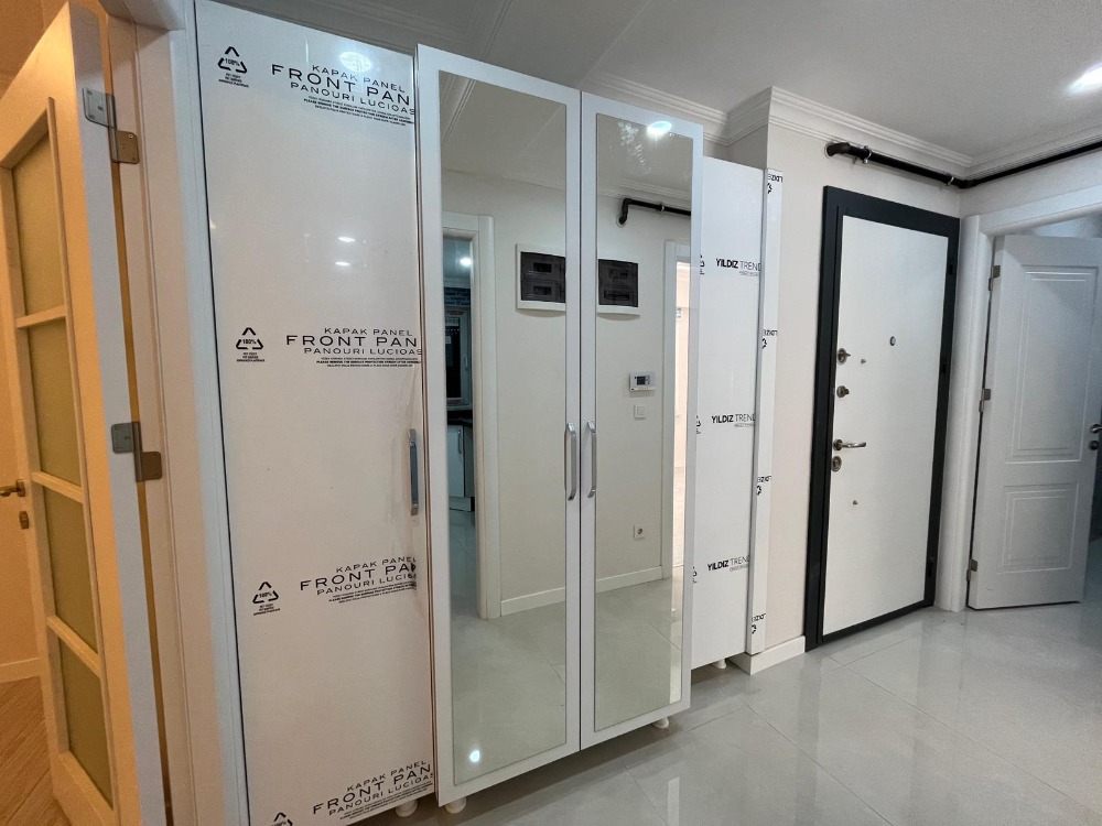 İKİZYUVA GAYRİMENKULDEN GENİŞ 1+1 MERKEZİ KONUMLU SATILIK DAİRE