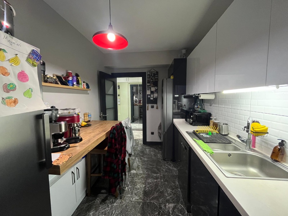 ROYAL GARDEN YAKACIKTA DENİZ MANZARALI 3+1 SATILIK DAİRE 