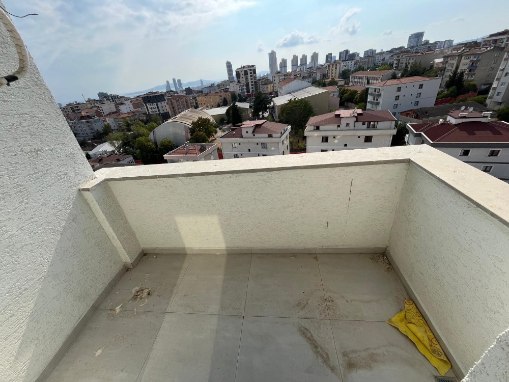 İKİZYUVA GAYRİMENKULDEN YAKACIK DOĞA KOLEJİ KARŞI 3+1 SATILIK DAİRE 