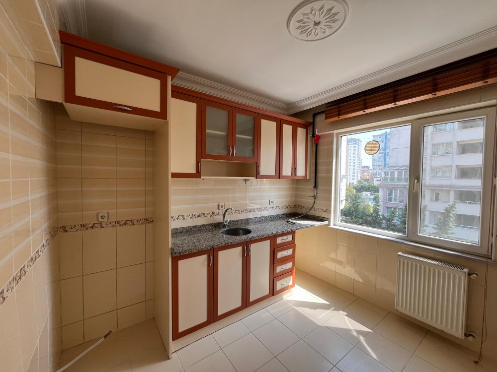 İKİZYUVA GAYRİMENKULDEN GÜMÜŞPINARDA 3+1 KİRALIK DAİRE 