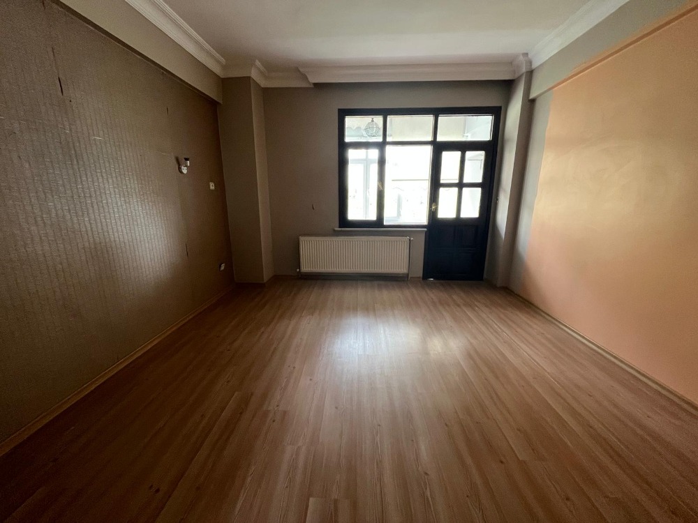 İKİZYUVA GAYRİMENKULDEN 140 M2 NET 3+1 KONUM AVANTAJLI KİRALIK DAİRE