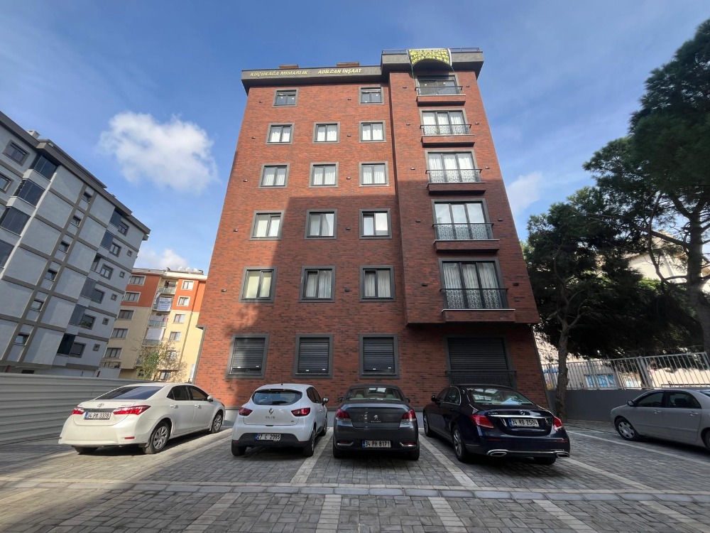 İKİZYUVA GAYRİMENKULDEN İSKANLI 3+1 ARA KAT DAİRE