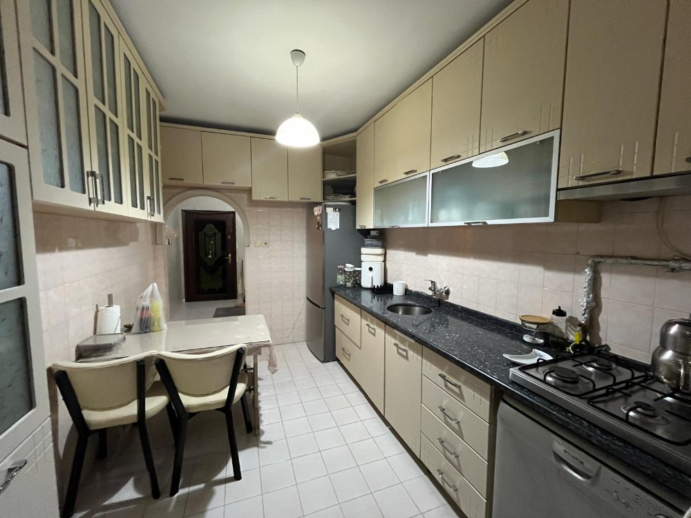 CEVİZLİ MAHALLESİNDE 3+1 ADLİYE VE HASTANE KARŞISI KİRALIK DAİRE