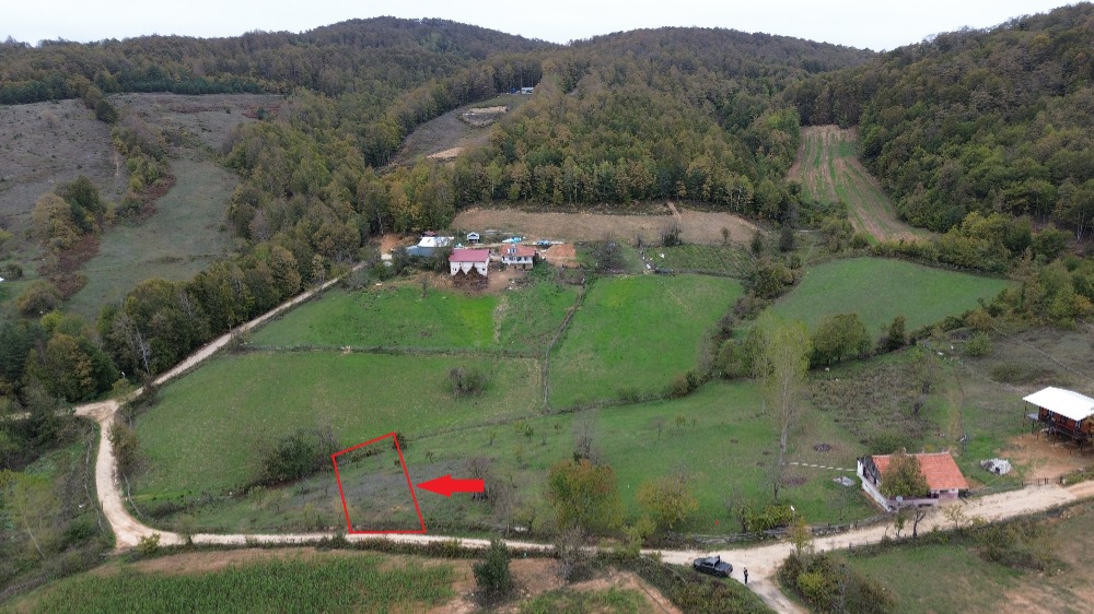 🌄 BURSA İZNİK KIRINTI KÖYÜ’NDE VADİ MANZARALI 468 m² İMARLI ARSA