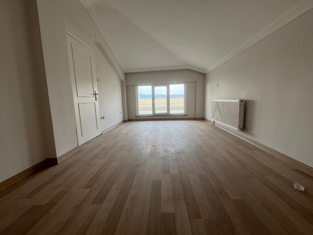 KARTAL SOĞANLIK GÜMÜŞPINAR’DA KİRALIK 4+2 DAİRE – YEŞİLKONAK SİTESİ