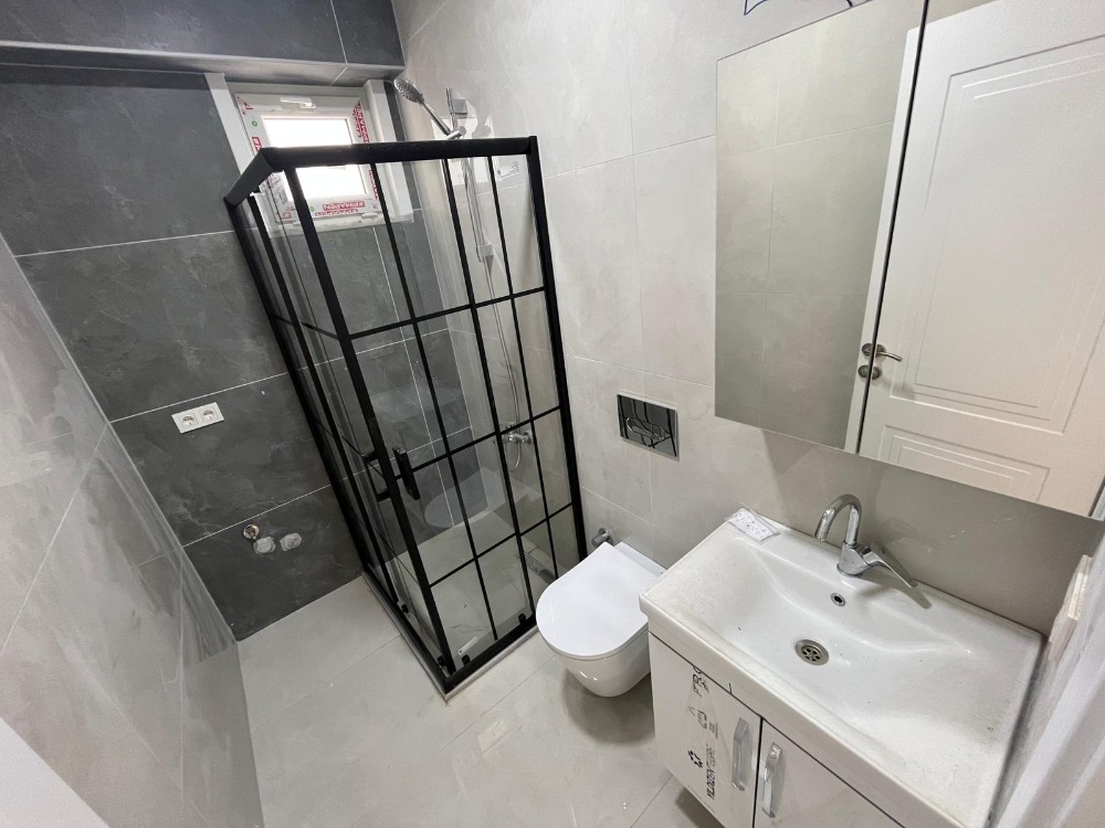 İKİZYUVA GAYRİMENKULDEN GENİŞ 1+1 MERKEZİ KONUMLU SATILIK DAİRE