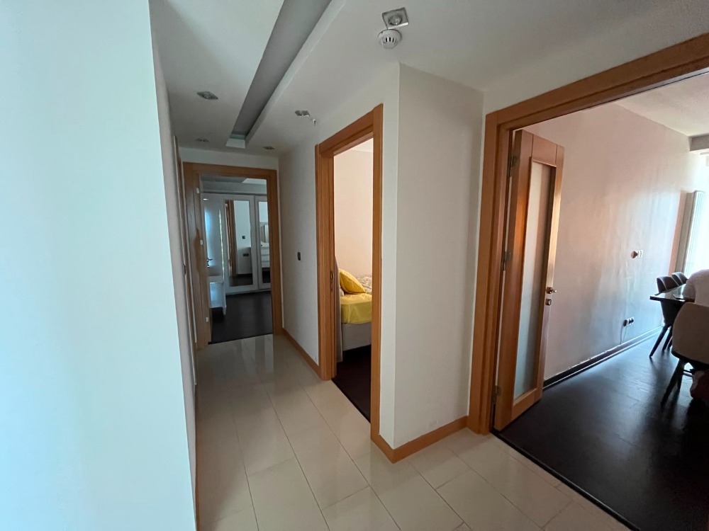 ÇINAR GOLD SİTESİNDE FULL EŞYALI DENİZ MANZARALI KİRALIK DAİRE