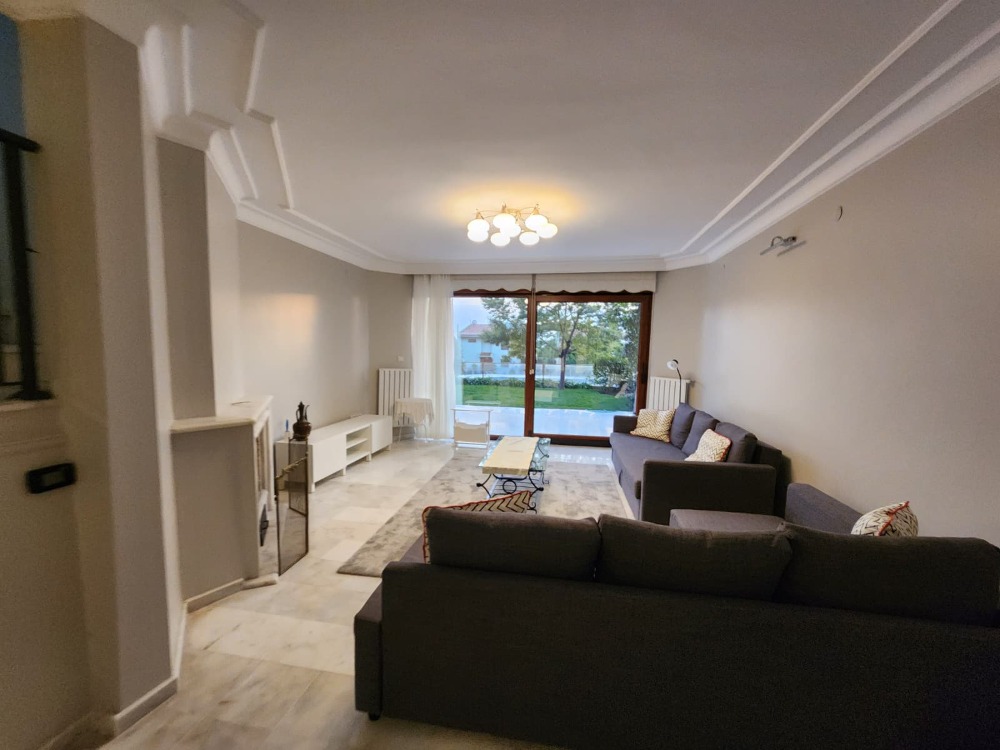 Tuzla Sahil Belde 22 Sitesinde Kiralık 300m2 Villa