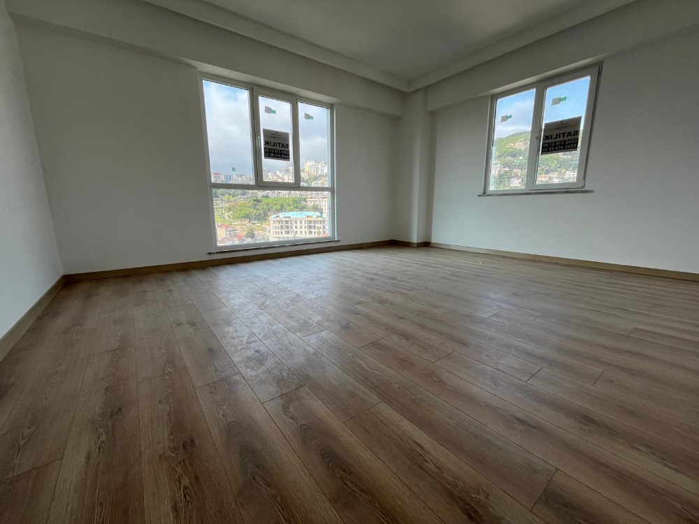 İKİZYUVA GAYRİMENKUKDEN SATILIK HÜRRİYET MAHALLESİNDE 2+1 DAİRE 