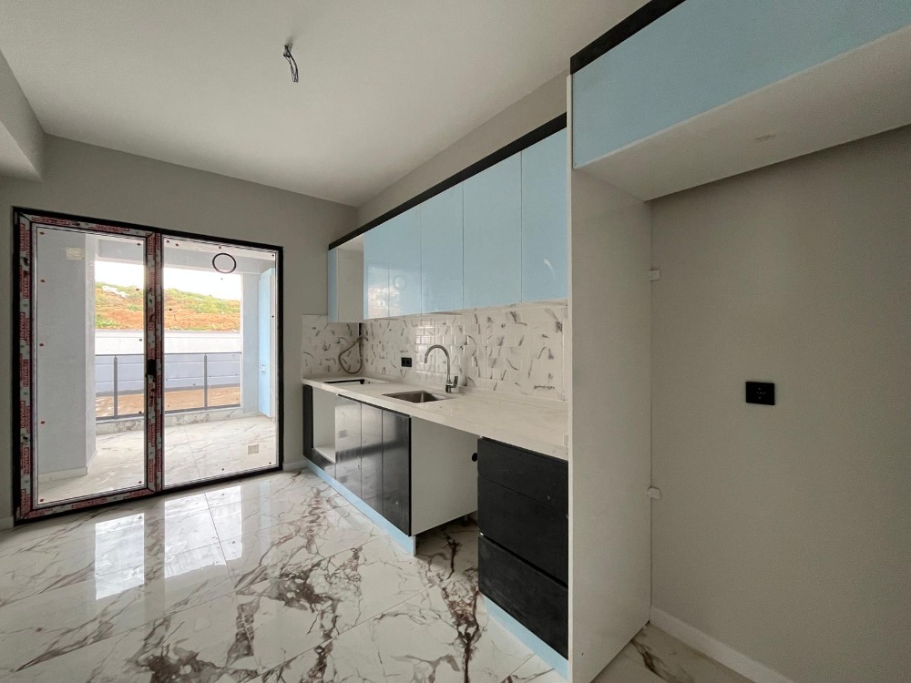 HARİKA KONUMDA PENDİK AHMET YESEVİDE SATILIK 2+1 DAİRE 