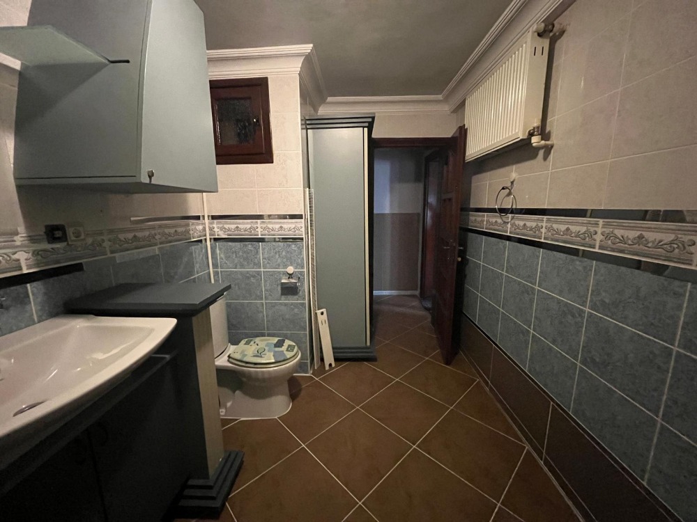 İKİZYUVA GAYRİMENKULDEN 140 M2 NET 3+1 KONUM AVANTAJLI KİRALIK DAİRE
