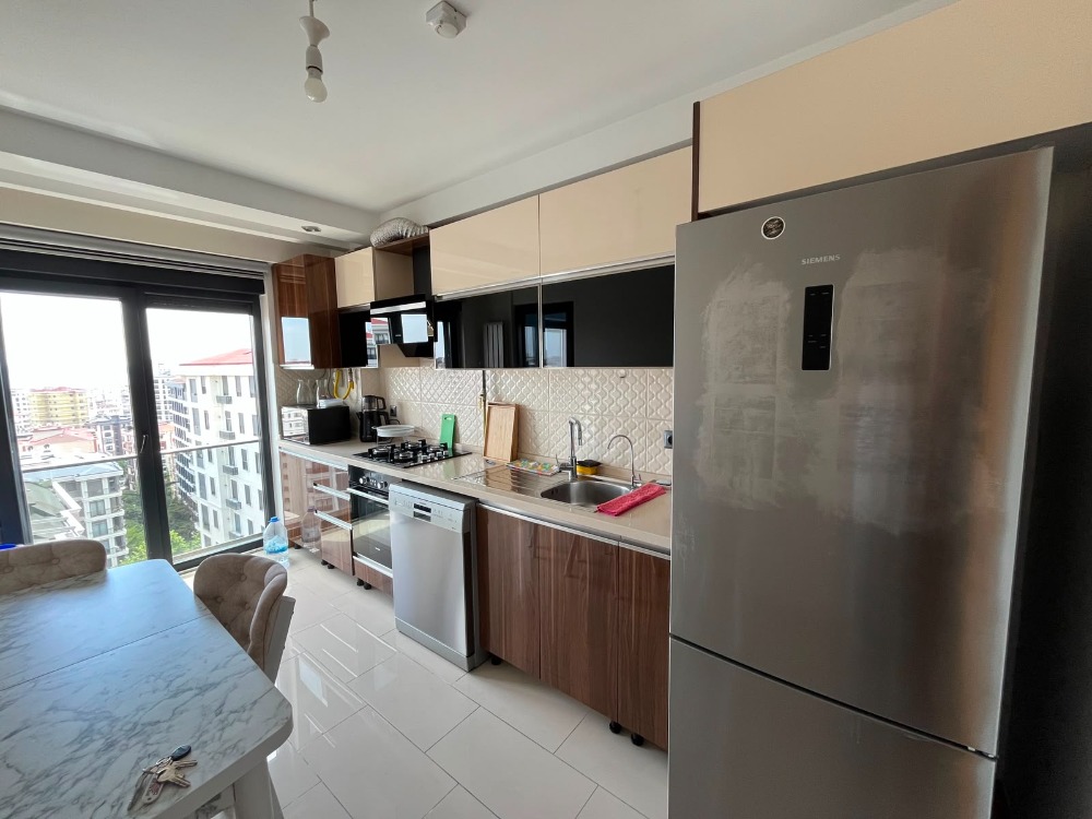 ÇINAR GOLD SİTESİNDE FULL EŞYALI DENİZ MANZARALI KİRALIK DAİRE