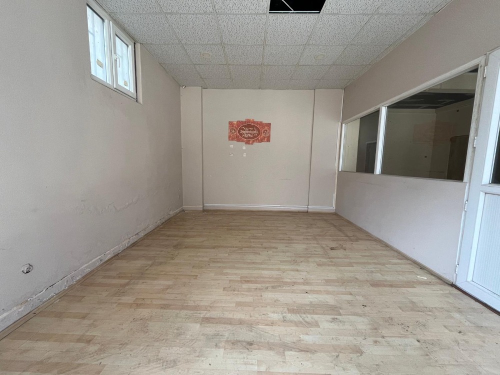 180 M2 NET KULLANIM ALANLI DÜZ GİRİŞLİ KİRALIK DÜKKAN 