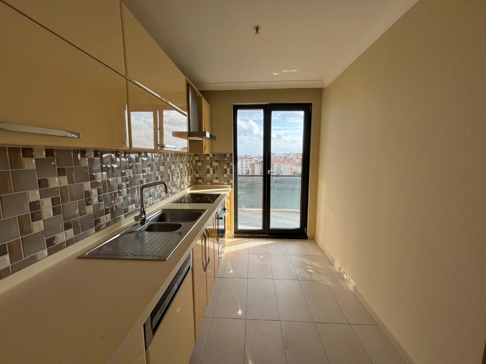 PERA PARK KARTAL SİTESİNDE 2+1 KİRALIK DAİRE 