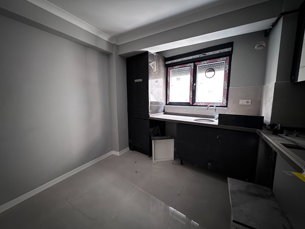 PENDİK BATI MAH. 3+1 DENİZE 200 METRE SATILIK DAİRE