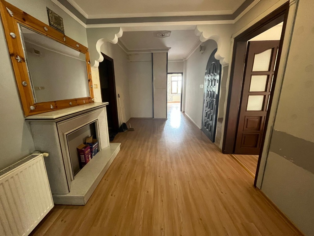 İKİZYUVA GAYRİMENKULDEN 140 M2 NET 3+1 KONUM AVANTAJLI KİRALIK DAİRE