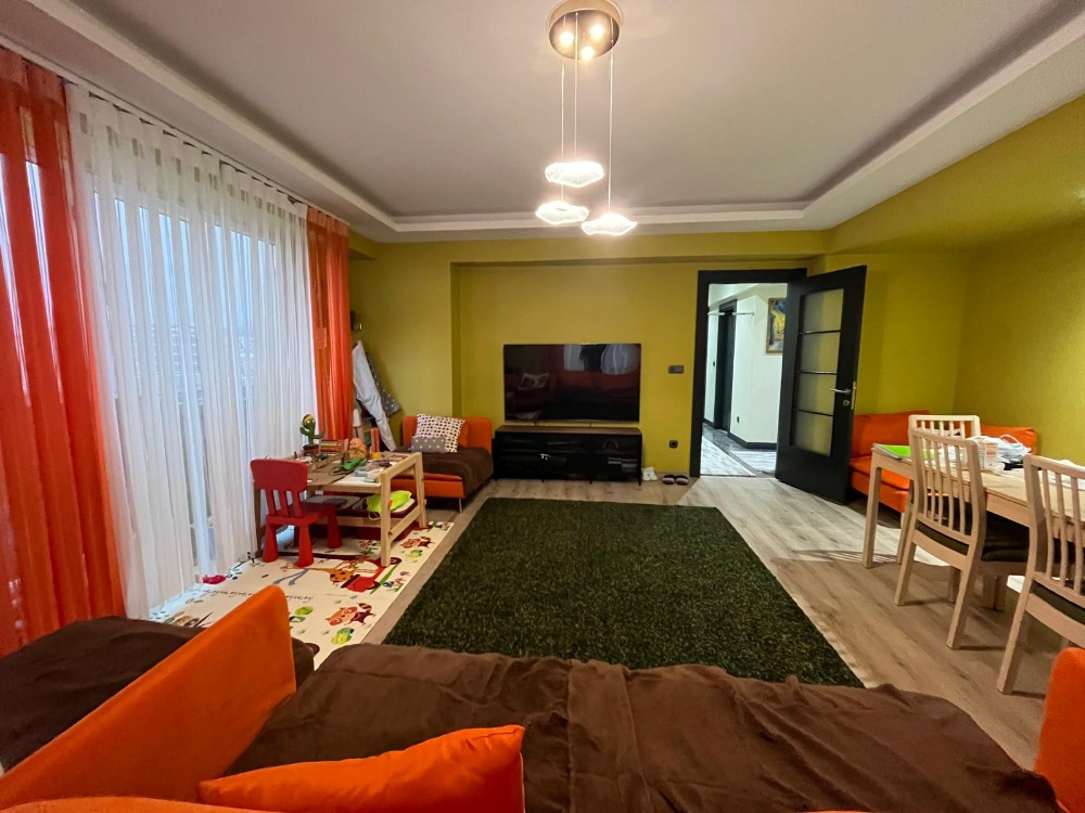 ROYAL GARDEN YAKACIKTA DENİZ MANZARALI 3+1 SATILIK DAİRE 