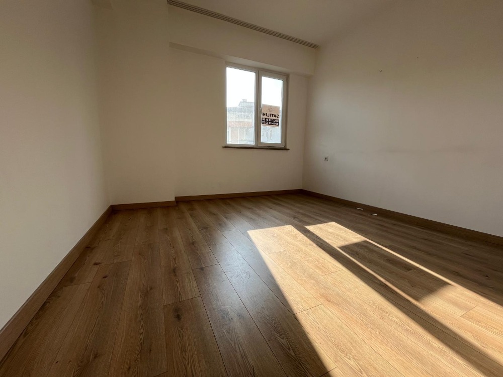 İKİZYUVA GAYRİMENKULDEN YAKACIKTA 2+1 SATILIK DAİRE 