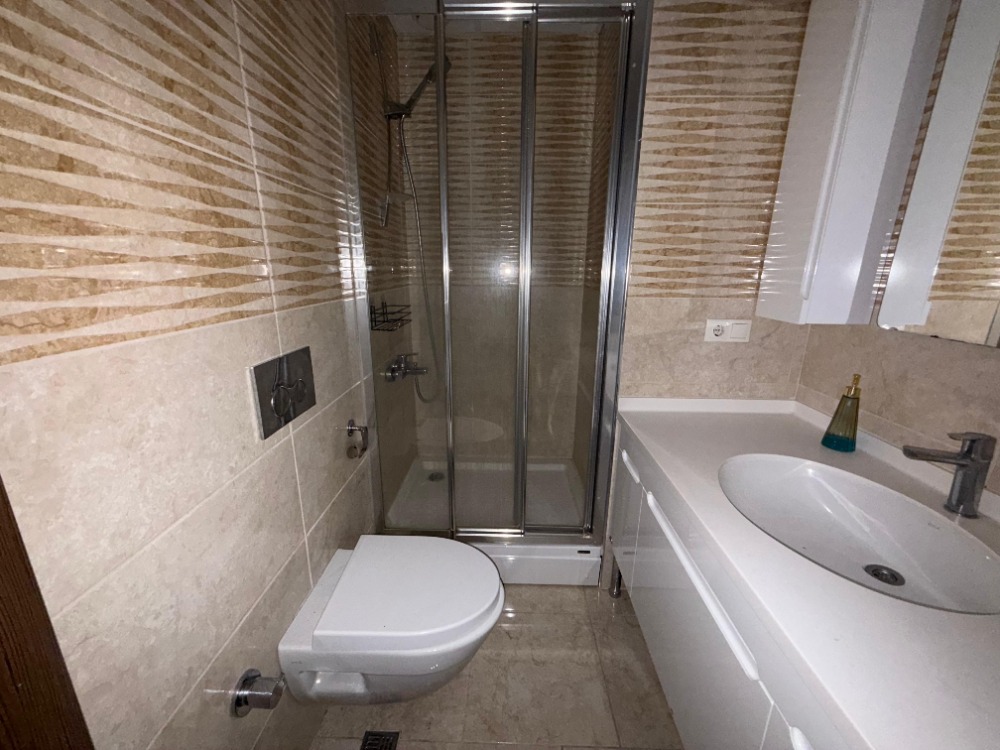 PERA PARK KARTAL SİTESİNDE 2+1 KİRALIK DAİRE