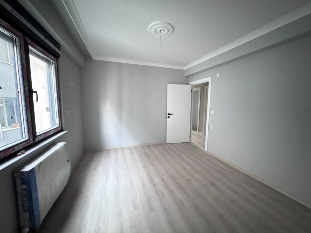 PENDİK BATI MAH. 3+1 DENİZE 200 METRE SATILIK DAİRE