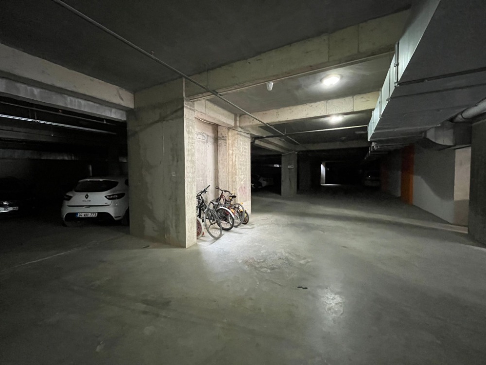 İKİZYUVA GAYRİMENKULDEN YAKACIK HÜRRİYETTE 3+1 SATILIK DAİRE 