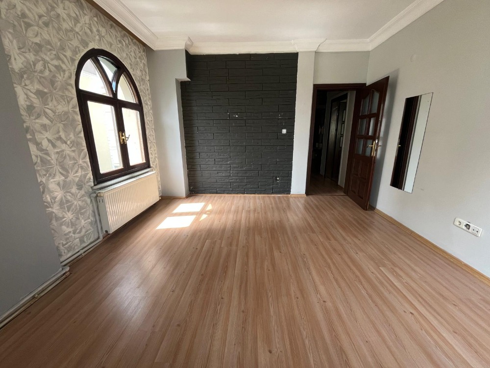 İKİZYUVA GAYRİMENKULDEN 140 M2 NET 3+1 KONUM AVANTAJLI KİRALIK DAİRE