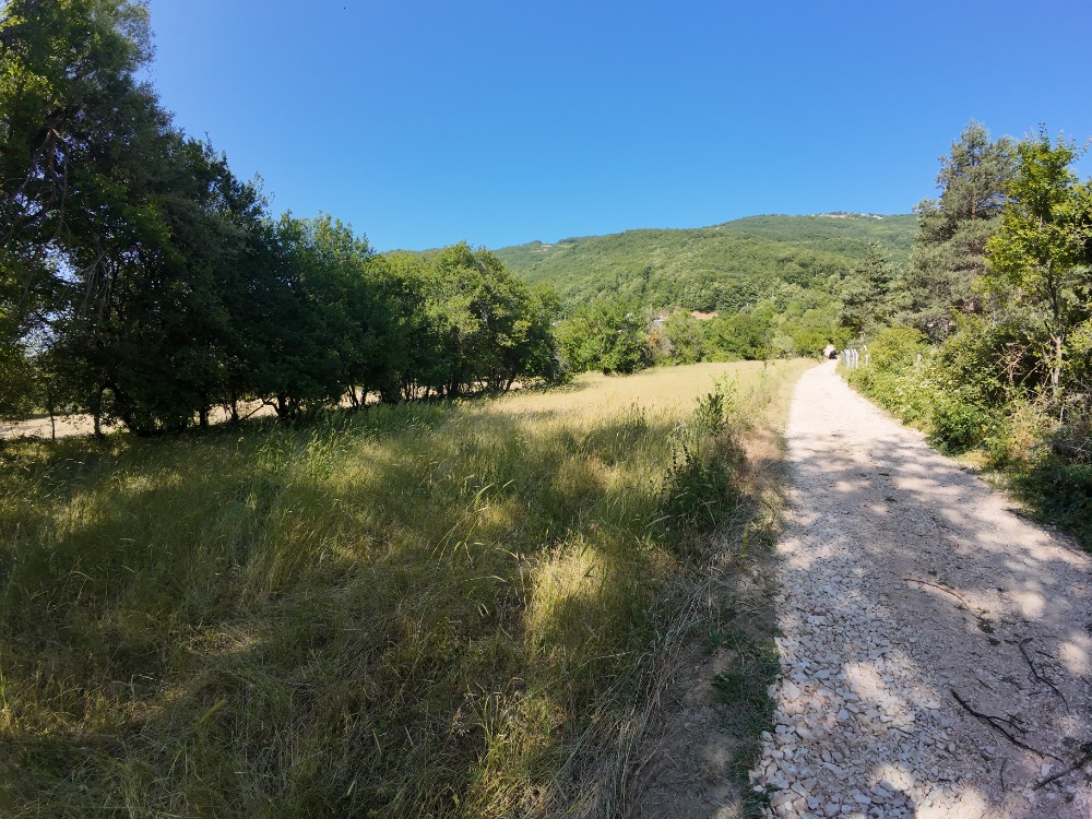 İZNİK ELMALI’DA VİLLA İMARLI 340M2 FIRSAT ARSA!