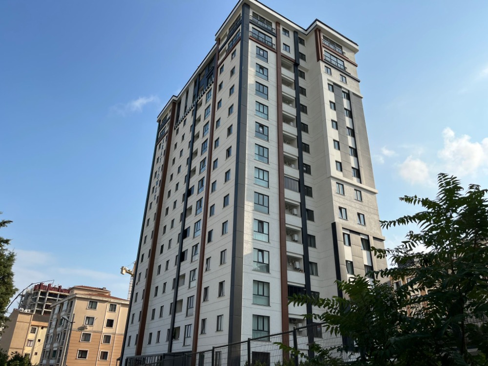 İKİZYUVA GAYRİMENKUKDEN SATILIK HÜRRİYET MAHALLESİNDE 2+1 DAİRE 