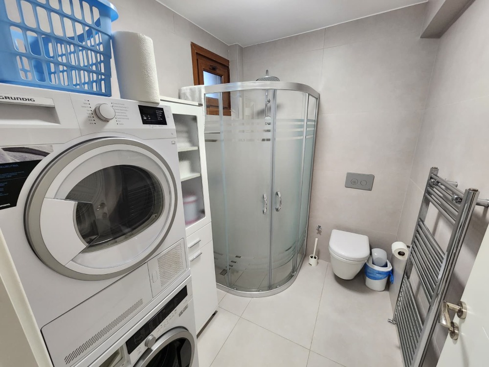 Tuzla Sahil Belde 22 Sitesinde Kiralık 300m2 Villa