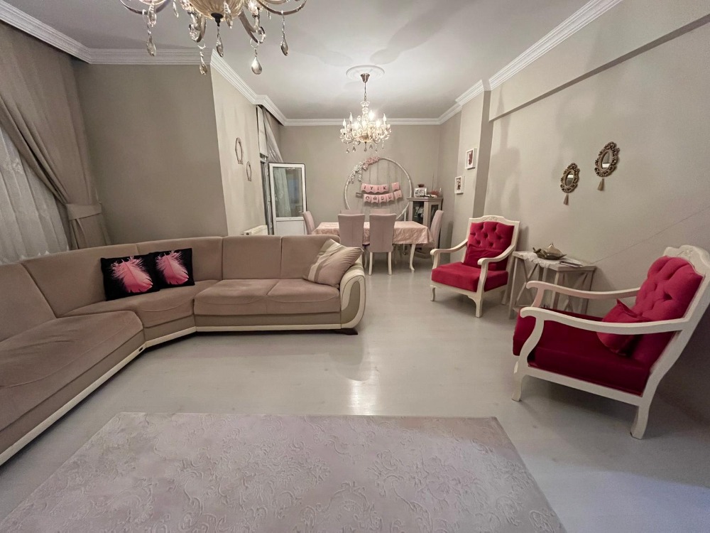 CEVİZLİ MAHALLESİNDE 3+1 ADLİYE VE HASTANE KARŞISI KİRALIK DAİRE