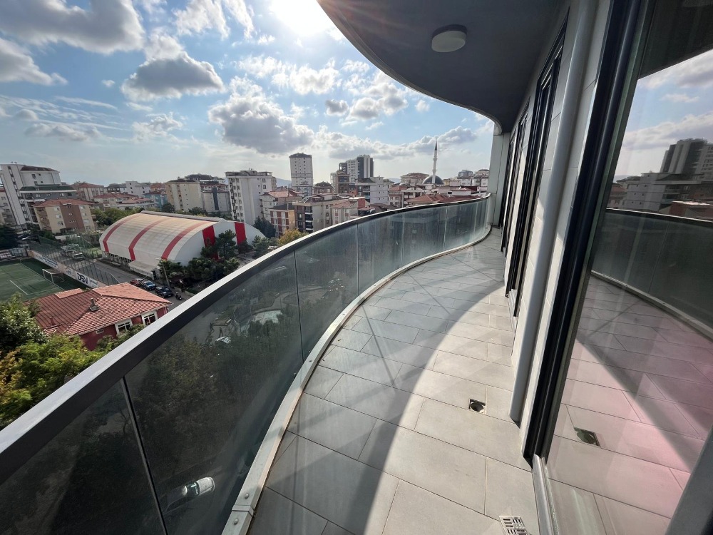 PERA PARK KARTAL SİTESİNDE 2+1 KİRALIK DAİRE 