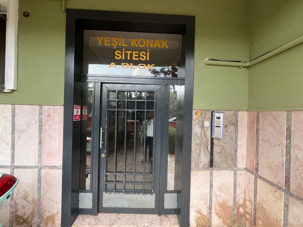 KARTAL SOĞANLIK GÜMÜŞPINAR’DA KİRALIK 4+2 DAİRE – YEŞİLKONAK SİTESİ